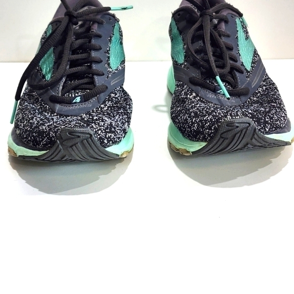 Brooks Launch 4 - Picture 2 of 9